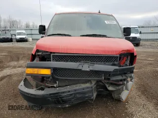 2020 Chevrolet Express Cargo Van with VIN 1GCWGAFP7L1275105, listed as a Copart auction lot 81999044 with 0 mi miles and Salvage Title. Bid and sale history available at carsss.com. Image 5.
