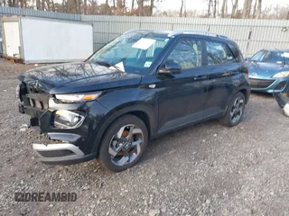 2024 Hyundai Venue Limited with VIN KMHRC8A37RU302957, listed as a IAAI auction lot 41645336 with 10,721 mi miles and . Bid and sale history available at DreamBid. Image 2.