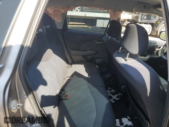 2009 Honda Fit Sport с VIN JHMGE88459S048194, выставлен на аукционе Copart как лот 52581055 с пробегом 177 290 миль миль и Списание • Salvage title. История ставок и продаж доступна на DreamBid. Изображение 10.