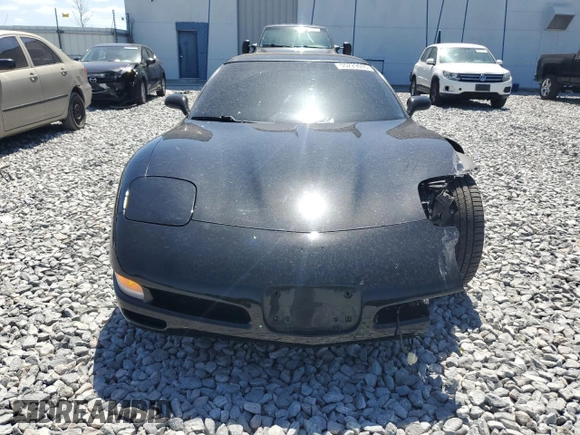 2001 Chevrolet Corvette with VIN 1G1YY22G615111053, listed as a Copart auction lot 55229005 with 33,555 mi miles and Salvage Title. Bid and sale history available at DreamBid. Image 5.