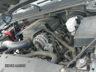 2007 Chevrolet Silverado 1500 1LT z VIN 2GCEK13M771529772, wystawiony jako IAAI lot #42776144 z przebiegiem Nie podano mil oraz . Historia ofert i sprzedaży dostępna na DreamBid. Obrazek 19.