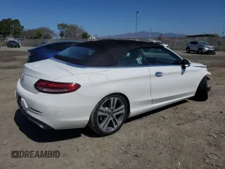 2019 Mercedes-Benz C 300 with VIN WDDWK8DB8KF870731, listed as a Copart auction lot 48304915 with 52,471 mi miles and Salvage Title. Bid and sale history available at carsss.com. Image 3.