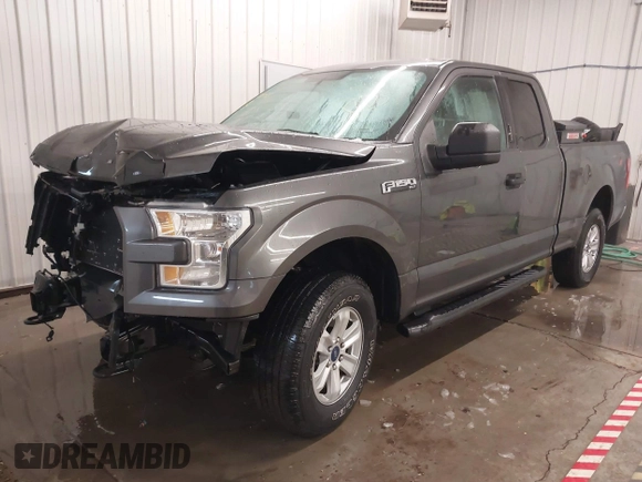 2017 Ford F-150 XL with VIN 1FTEX1E82HFB75381, listed as a IAAI auction lot 41583133 with 40,675 mi miles. Bid and sale history available at carsss.com. Image 2.