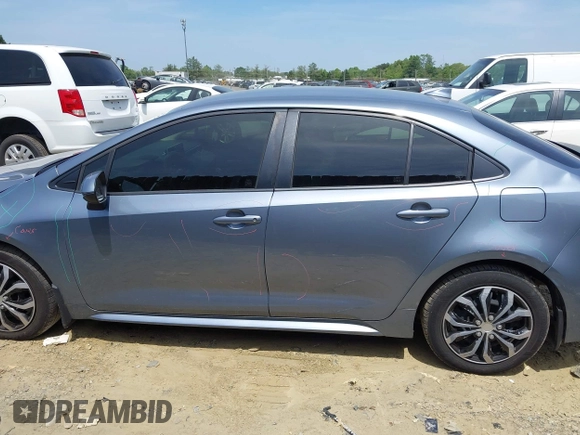 2021 Toyota Corolla LE with VIN JTDEPMAE2MJ148539, listed as a IAAI auction lot 42137624 with 67,983 mi miles and . Bid and sale history available at DreamBid. Image 14.