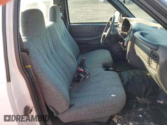 1999 GMC Sonoma with VIN 1GTDT14X2X8527880, listed as a Copart auction lot 75218964 with 231,812 mi miles and Salvage Title. Bid and sale history available at carsss.com. Image 10.