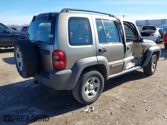 2007 Jeep Liberty Sport with VIN 1J4GK48K77W502284, listed as a IAAI auction lot 41323341 with 223,050 mi miles. Bid and sale history available at carsss.com. Image 4.
