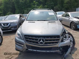 2014 Mercedes-Benz M 350 с VIN 4JGDA5HB2EA389089, выставлен на аукционе IAAI как лот 42402880 с пробегом 102 732 миль миль и . История ставок и продаж доступна на DreamBid. Изображение 6.