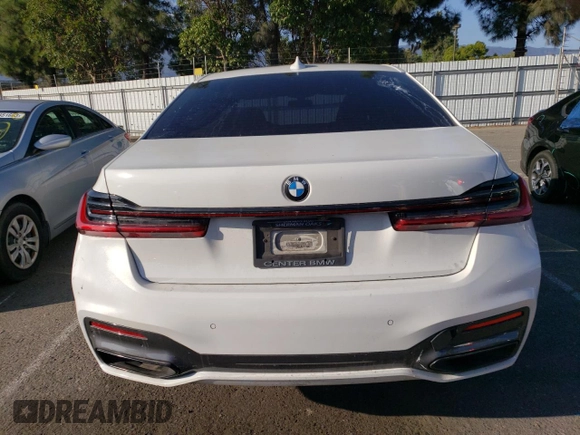 2021 BMW 7 Series 740i with VIN WBA7T2C04MCF75736, listed as a Copart auction lot 70549533 with 70,829 mi miles. Bid and sale history available at carsss.com. Image 6.