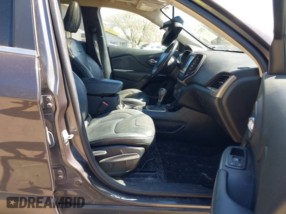 2014 Jeep Cherokee Limited with VIN 1C4PJMDSXEW309171, listed as a IAAI auction lot 42038729 with 74,973 mi miles. Bid and sale history available at carsss.com. Image 5.