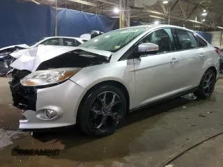 2014 Ford Focus SE with VIN 1FADP3F29EL299314, listed as a Copart auction lot 47750605 with 34,852 mi miles and Clean Title. Bid and sale history available at carsss.com. Image 1.