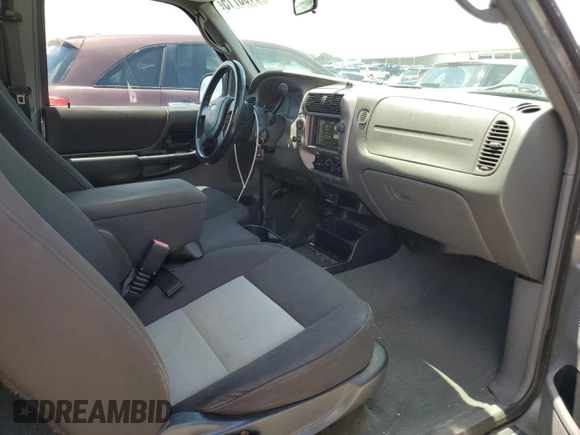 2004 Ford Ranger XL Fleet with VIN 1FTZR45E34PA62725, listed as a Copart auction lot 63100715 with 237,861 mi miles and Salvage title. Bid and sale history available at DreamBid. Image 10.