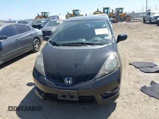 2013 Honda Fit Sport with VIN JHMGE8H57DC049293, listed as a IAAI auction lot 41757899 with 113,963 mi miles. Bid and sale history available at carsss.com. Image 12.