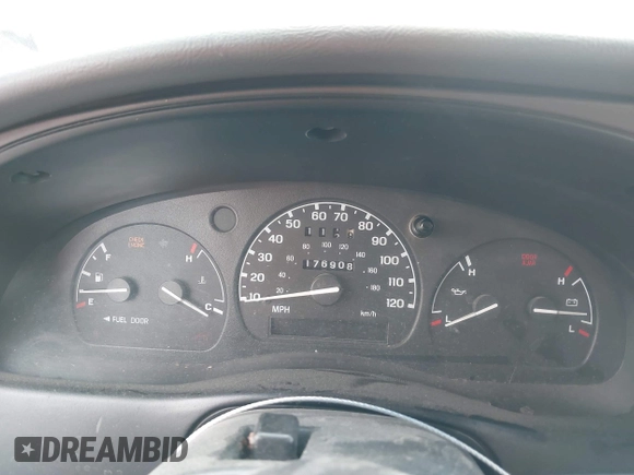 2000 Ford Ranger XL with VIN 1FTYR14C6YPB58428, listed as a IAAI auction lot 42354930 with 176,908 mi miles and . Bid and sale history available at DreamBid. Image 7.