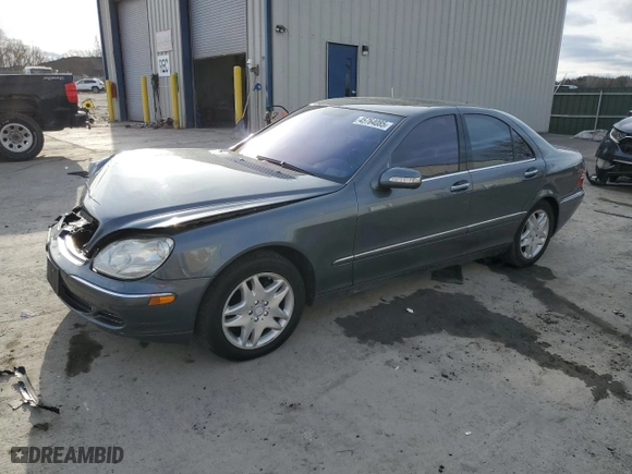 2006 Mercedes-Benz S-Class 3.7L with VIN WDBNF67J56A473318, listed as a Copart auction lot 45764085 with 106,793 mi miles and Salvage Title. Bid and sale history available at carsss.com. Image 1.