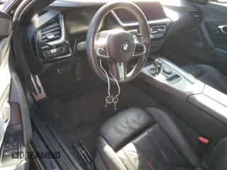 2020 BMW Z4 sDriveM40i with VIN WBAHF9C08LWW33054, listed as a Copart auction lot 83793794 with 0 mi miles and Non Repairable. Bid and sale history available at carsss.com. Image 8.