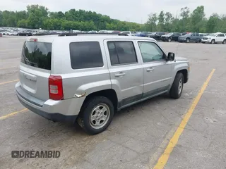 2011 Jeep Patriot Sport с VIN 1J4NT1GB2BD173809, выставлен на аукционе IAAI как лот 42482719 с пробегом 154 401 миль миль и . История ставок и продаж доступна на DreamBid. Изображение 4.