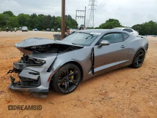 2019 Chevrolet Camaro 2SS z VIN 1G1FH1R76K0136038, wystawiony jako Copart lot #54525775 z przebiegiem Nie podano mil oraz Szkoda całkowita • Salvage title. Historia ofert i sprzedaży dostępna na DreamBid. Obrazek 1.