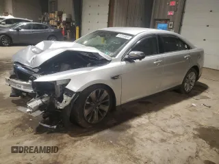2010 Ford Taurus Limited z VIN 1FAHP2JW8AG100813, wystawiony jako Copart lot #81315864 z przebiegiem 84 436 mil mil oraz Szkoda całkowita • Salvage title. Historia ofert i sprzedaży dostępna na DreamBid. Obrazek 1.