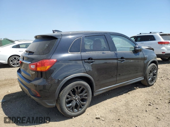 2018 Mitsubishi Outlander ES z VIN JA4AP3AU0JU009093, wystawiony jako Copart lot #55962505 z przebiegiem 10 156 mil mil oraz Szkoda całkowita • Salvage title. Historia ofert i sprzedaży dostępna na DreamBid. Obrazek 3.