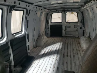 2006 GMC Savana Cargo Van with VIN 1GTGG29V261128876, listed as a Copart auction lot 44352625 with 230,977 mi miles and Salvage Title. Bid and sale history available at carsss.com. Image 10.
