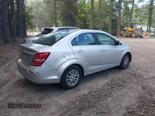 2017 Chevrolet Sonic LT with VIN 1G1JD5SG7H4121301, listed as a IAAI auction lot 42516703 with 158,920 mi miles and . Bid and sale history available at DreamBid. Image 4.