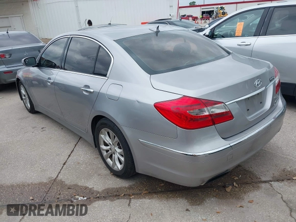 2013 Hyundai Genesis 3.8L with VIN KMHGC4DD1DU245412, listed as a IAAI auction lot 42133286 with 184,151 mi miles and . Bid and sale history available at DreamBid. Image 3.