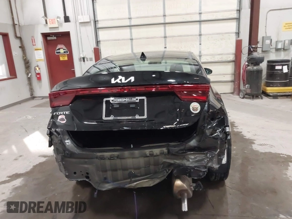 2024 Kia Forte LXS z VIN 3KPF24ADXRE831698, wystawiony jako IAAI lot #41337698 z przebiegiem 1 843 mil mil oraz . Historia ofert i sprzedaży dostępna na DreamBid. Obrazek 17.