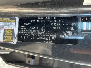 2021 Kia Forte LXS with VIN 3KPF24AD9ME381356, listed as a Copart auction lot 54947545 with 33,514 mi miles and Clean Title. Bid and sale history available at carsss.com. Image 10.