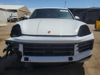 2024 Porsche Cayenne with VIN WP1AA2AY6RDA00199, listed as a Copart auction lot 55327675 with 4,413 mi miles and Clean title. Bid and sale history available at DreamBid. Image 5.