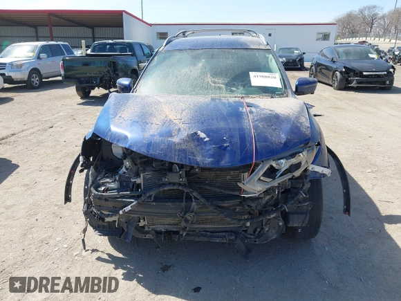 2017 Nissan Rogue S with VIN 5N1AT2MM8HC860870, listed as a IAAI auction lot 41908820 with 1 mi miles. Bid and sale history available at carsss.com. Image 12.