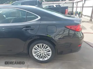 2016 Lexus ES with VIN 58ABK1GG0GU004813, listed as a IAAI auction lot 42114069 with 111,622 mi miles. Bid and sale history available at carsss.com. Image 19.