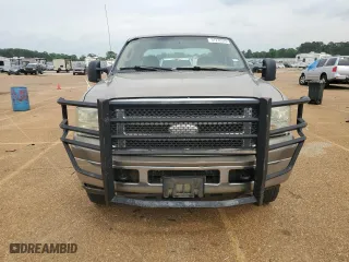 2007 Ford Super Duty F-250 XL with VIN 1FTSW215X7EB22763, listed as a Copart auction lot 81275844 with 307,814 mi miles and Salvage Title. Bid and sale history available at carsss.com. Image 5.