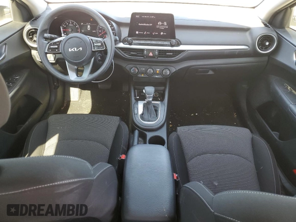 2022 Kia Forte LXS with VIN 3KPF24AD4NE424812, listed as a Copart auction lot 46891245 with 50,679 mi miles and Salvage Title. Bid and sale history available at carsss.com. Image 8.