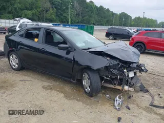 2015 Dodge Dart SE z VIN 1C3CDFAA1FD422909, wystawiony jako IAAI lot #42399350 z przebiegiem 257 658 mil mil oraz . Historia ofert i sprzedaży dostępna na DreamBid. Obrazek 1.