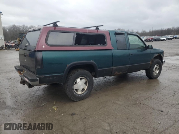 1997 Chevrolet Silverado 1500 with VIN 1GCEK19R6VE100721, listed as a Copart auction lot 50791185 with 100,724 mi miles and Salvage Title. Bid and sale history available at DreamBid. Image 3.