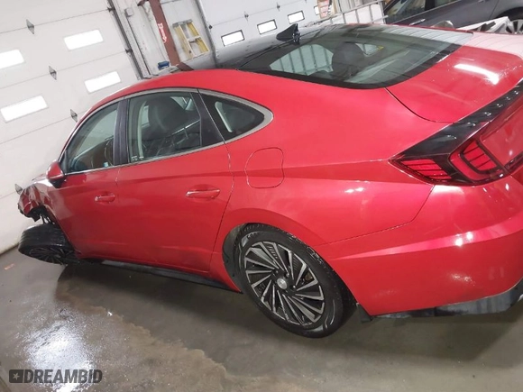 2021 Hyundai Sonata Hybrid Limited with VIN KMHL54JJ8MA031196, listed as a IAAI auction lot 41505058 with 261,140 mi miles. Bid and sale history available at carsss.com. Image 14.