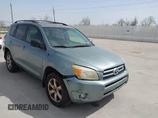 2008 Toyota RAV4 Ltd with VIN JTMBK31V586035589, listed as a IAAI auction lot 41844392 with 333,067 mi miles. Bid and sale history available at carsss.com. Image 1.