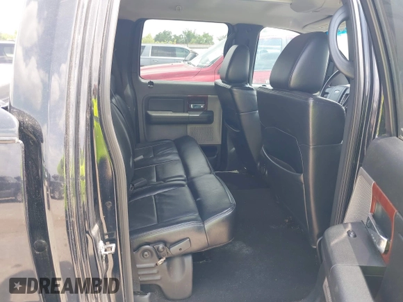 2007 Ford F-150 XLT with VIN 1FTPW14V27FB42303, listed as a IAAI auction lot 42433990 with 174,205 mi miles and . Bid and sale history available at DreamBid. Image 8.