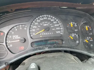 2005 GMC Yukon SLT with VIN 1GKEC13V15J147685, listed as a Copart auction lot 71612804 with 230,810 mi miles and Salvage Title. Bid and sale history available at carsss.com. Image 9.