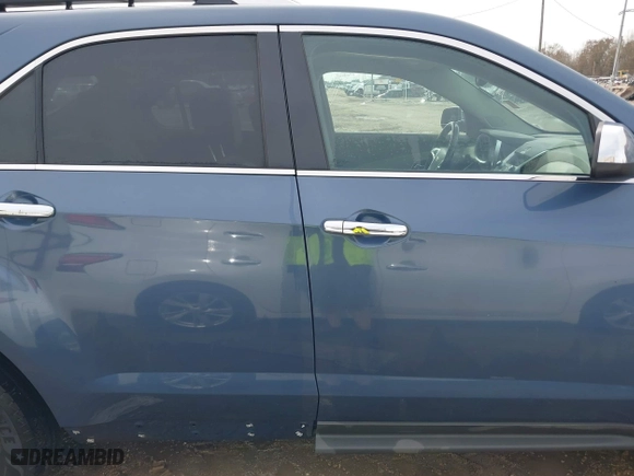 2011 Chevrolet Equinox LT w/2LT with VIN 2CNALPEC1B6378728, listed as a IAAI auction lot 41383295 with 172,683 mi miles. Bid and sale history available at carsss.com. Image 13.