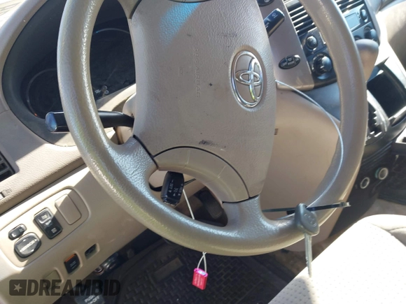 2006 Toyota Sienna CE with VIN 5TDZA23C56S449699, listed as a IAAI auction lot 42242256 with 237,528 mi miles and . Bid and sale history available at DreamBid. Image 11.