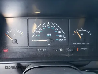 1994 Dodge Caravan Grand SE z VIN 1B4GH44R1RX330819, wystawiony jako Copart lot #83548684 z przebiegiem 187 408 mil mil oraz Szkody całkowita. Historia ofert i sprzedaży dostępna na DreamBid. Obrazek 9.