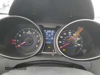 2016 Hyundai Veloster z VIN KMHTC6AD6GU304196, wystawiony jako Copart lot #43694185 z przebiegiem 63 516 mil mil oraz Szkoda całkowita • Salvage title. Historia ofert i sprzedaży dostępna na DreamBid. Obrazek 9.