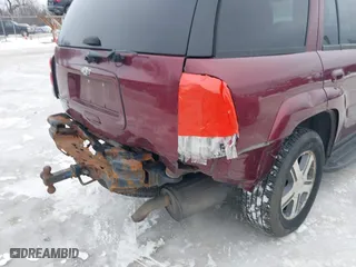 2005 Chevrolet TrailBlazer LT with VIN 1GNDT13S252306051, listed as a IAAI auction lot 41363035 with 239,590 mi miles. Bid and sale history available at carsss.com. Image 18.