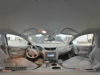 2015 Chevrolet Traverse LS z VIN 1GNKVFKD0FJ240866, wystawiony jako Copart lot #54148395 z przebiegiem 154 170 mil mil oraz Szkoda całkowita • Salvage title. Historia ofert i sprzedaży dostępna na DreamBid. Obrazek 16.
