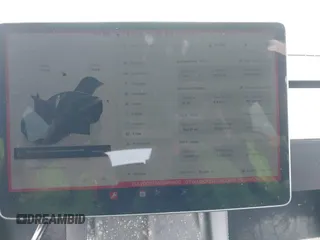 2022 Tesla Model Y Performance z VIN 7SAYGDEF5NF546680, wystawiony jako IAAI lot #42229359 z przebiegiem 55 597 mil mil oraz . Historia ofert i sprzedaży dostępna na DreamBid. Obrazek 7.