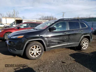 2016 Jeep Cherokee Altitude with VIN 1C4PJMAB9GW199835, listed as a Copart auction lot 87024904 with 128,429 mi miles and Salvage title. Bid and sale history available at DreamBid. Image 1.