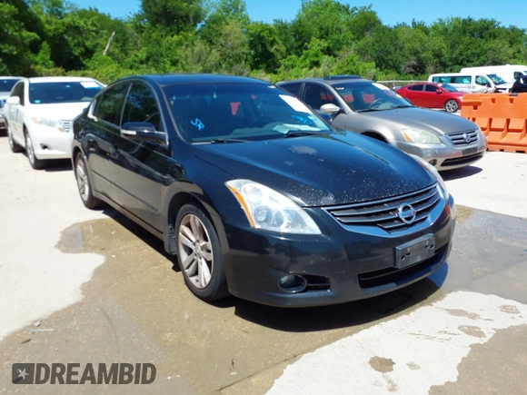 2012 Nissan Altima 3.5 SR with VIN 1N4BL2AP1CN561392, listed as a IAAI auction lot 42083850 with 187,570 mi miles. Bid and sale history available at carsss.com. Image 1.