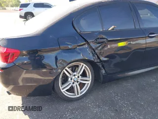 2015 BMW 5 Series 535i xDrive with VIN WBA5B3C54FD541138, listed as a IAAI auction lot 42043269 with 172,714 mi miles. Bid and sale history available at carsss.com. Image 6.