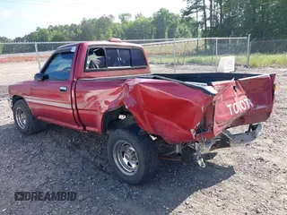 1994 Toyota Pickup DLX z VIN 4TARN81P1RZ276503, wystawiony jako IAAI lot #42169604 z przebiegiem 245 498 mil mil oraz . Historia ofert i sprzedaży dostępna na DreamBid. Obrazek 3.